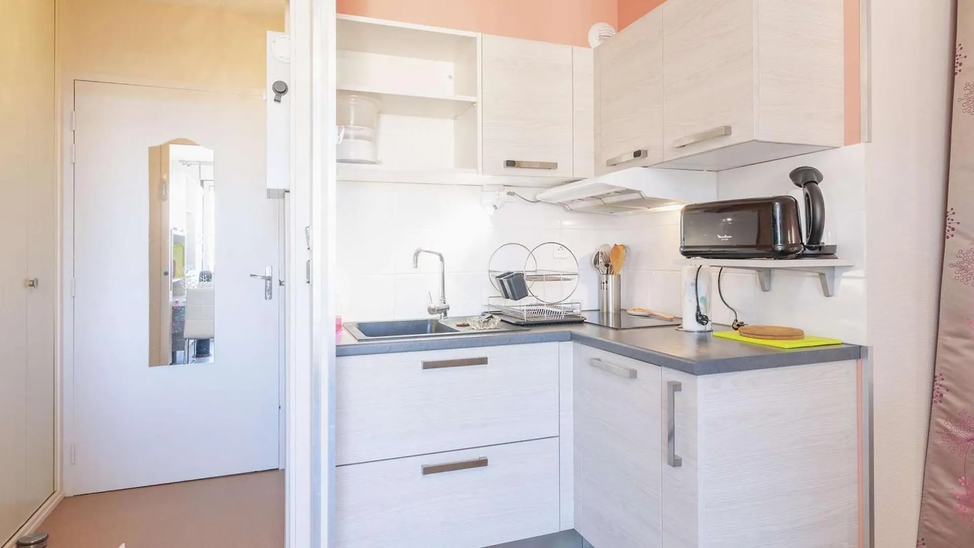 Studio Lumineux Proche Lac De L'Uby Avec Wi-Fi Gratuit - Fr-1-841-55 Barbotan-les-Thermes 0*,  Frankreich