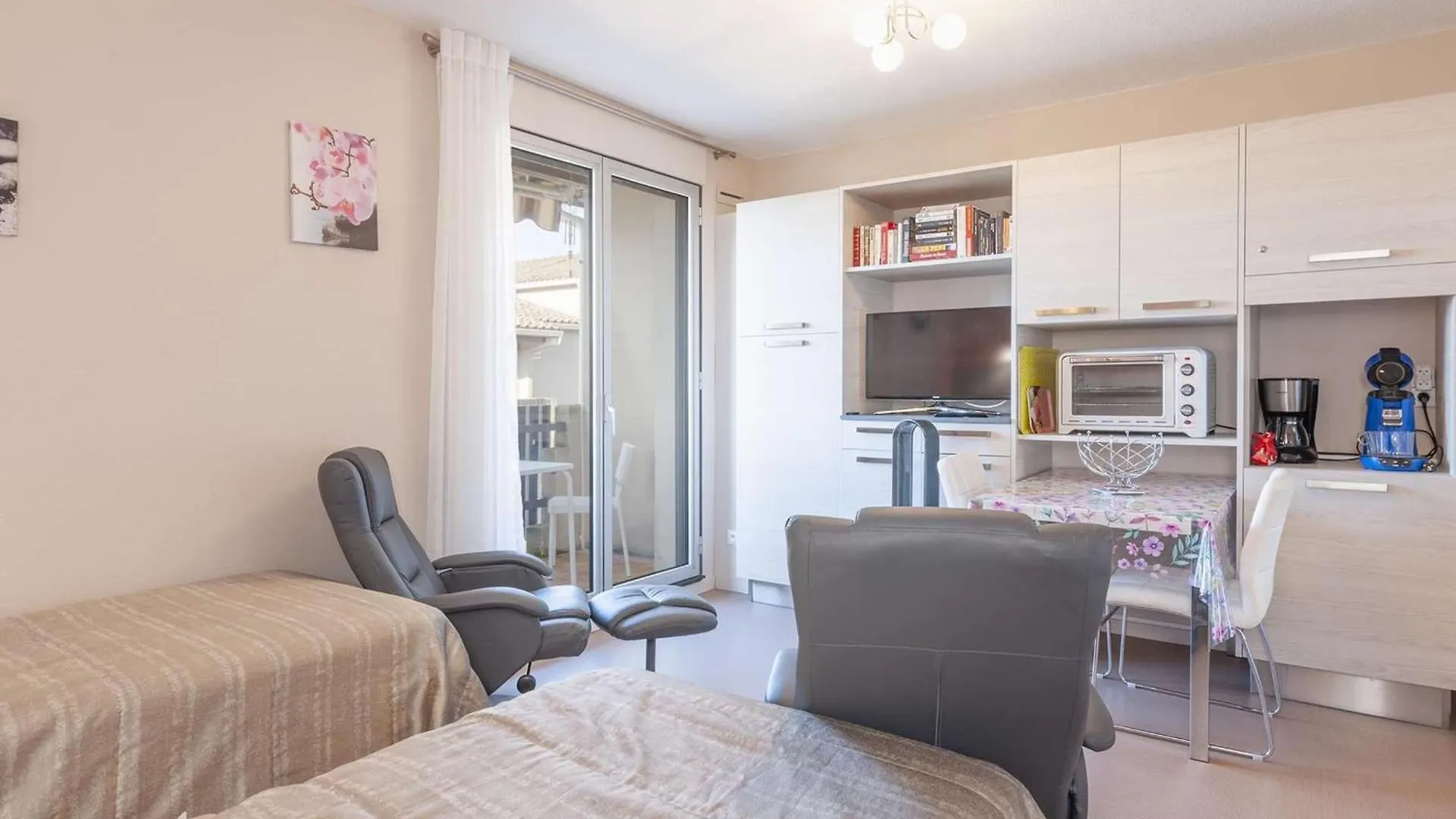 Studio Lumineux Proche Lac De L'Uby Avec Wi-Fi Gratuit - Fr-1-841-55 Barbotan-les-Thermes Apartment